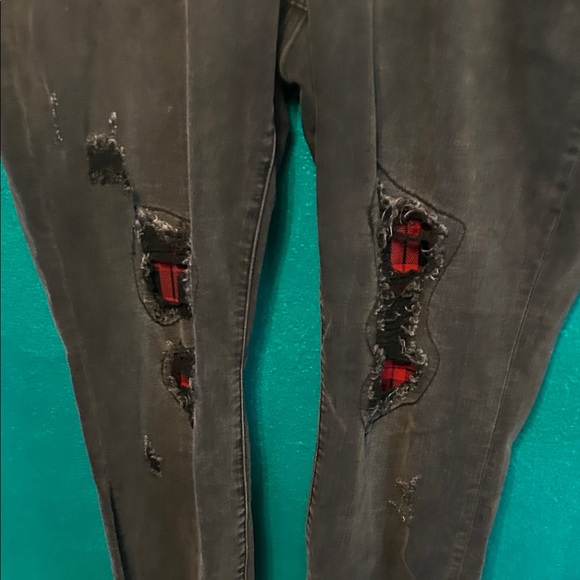 Judy Blue Black Distressed Women Jeans - Picture 7 of 13